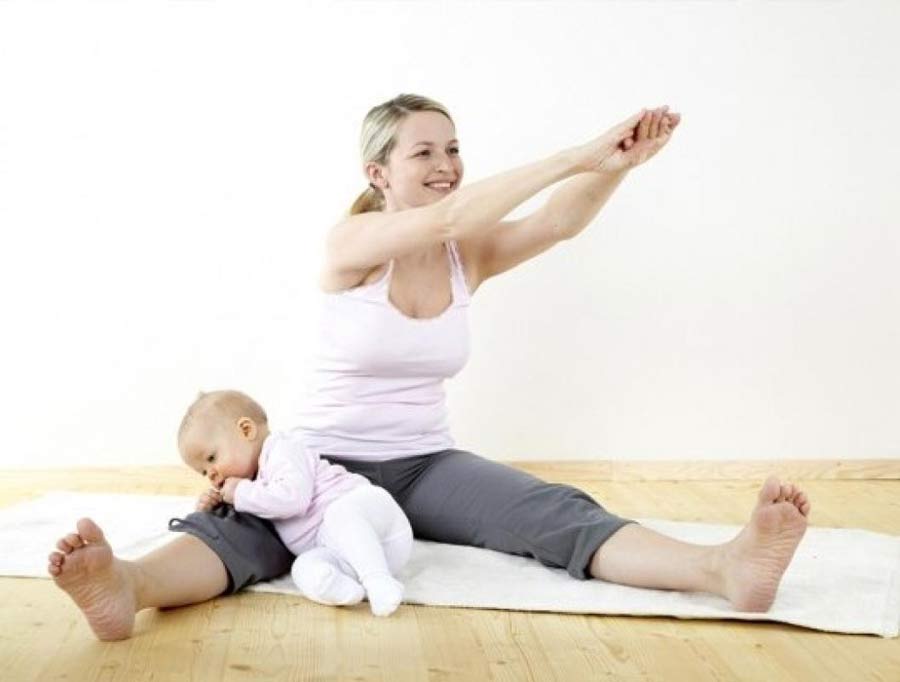 Упражнения мамам для поддержания отличной фигуры.
